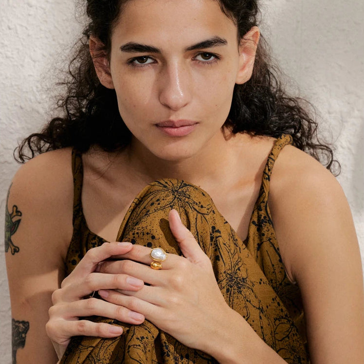 Anel Dara